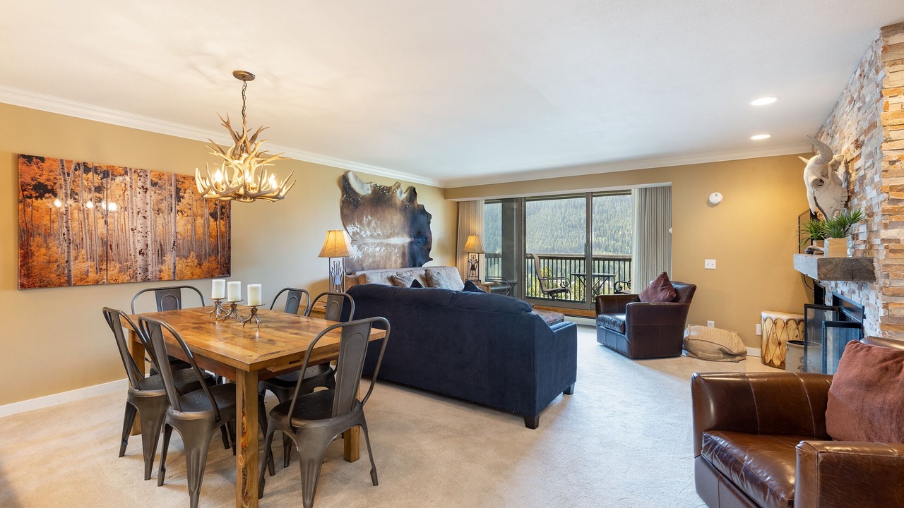 Photo of Livingroom in Keystone