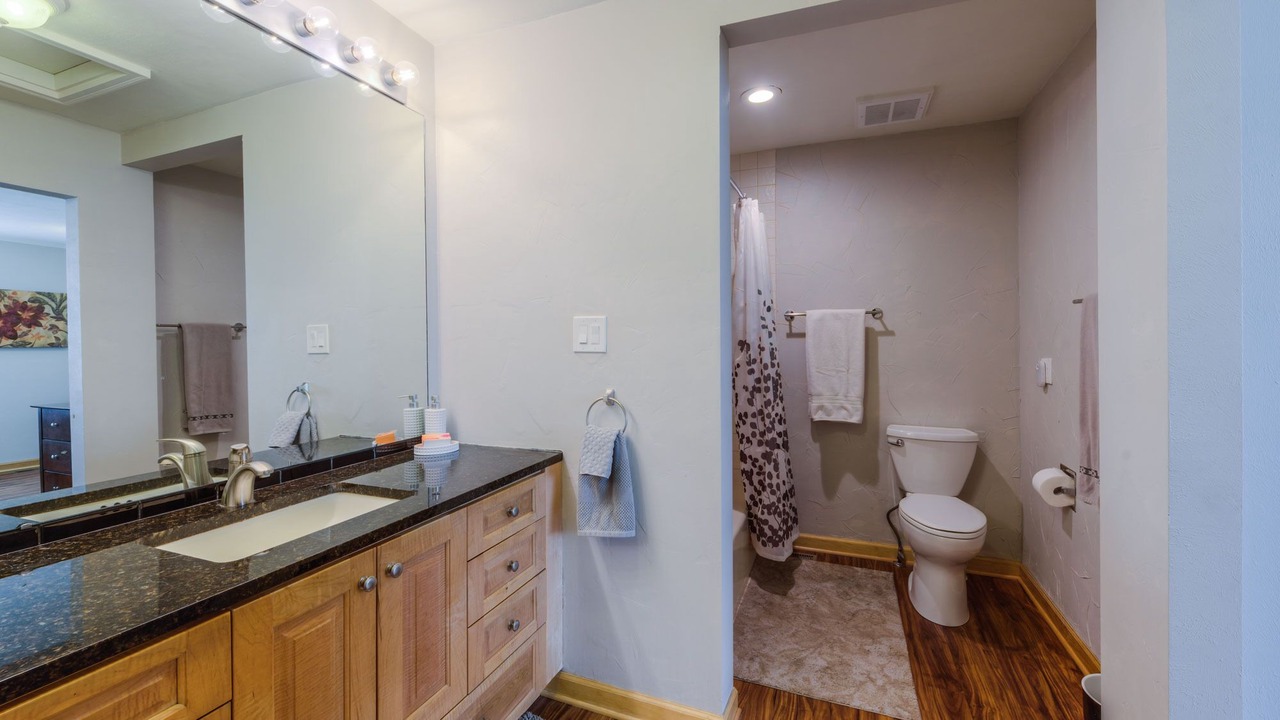 Photo of Bathroom in Old North Boulder