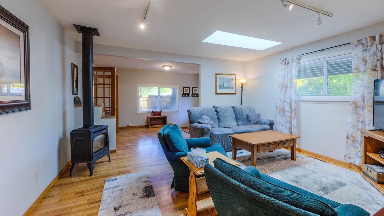 Photo of Livingroom in Old North Boulder