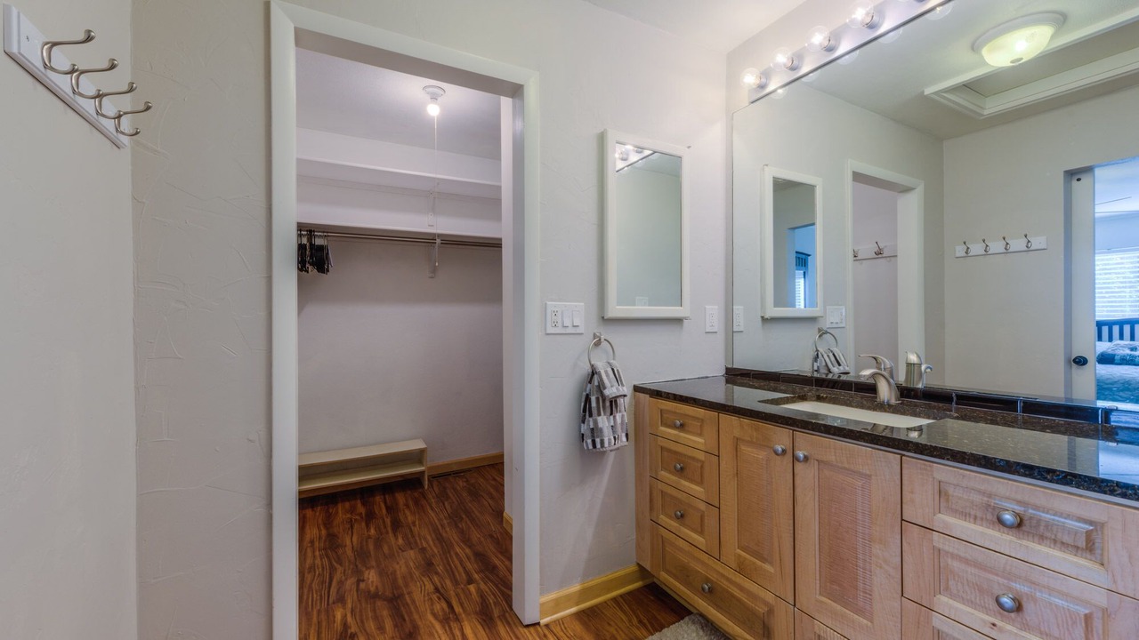 Photo of Bathroom in Old North Boulder