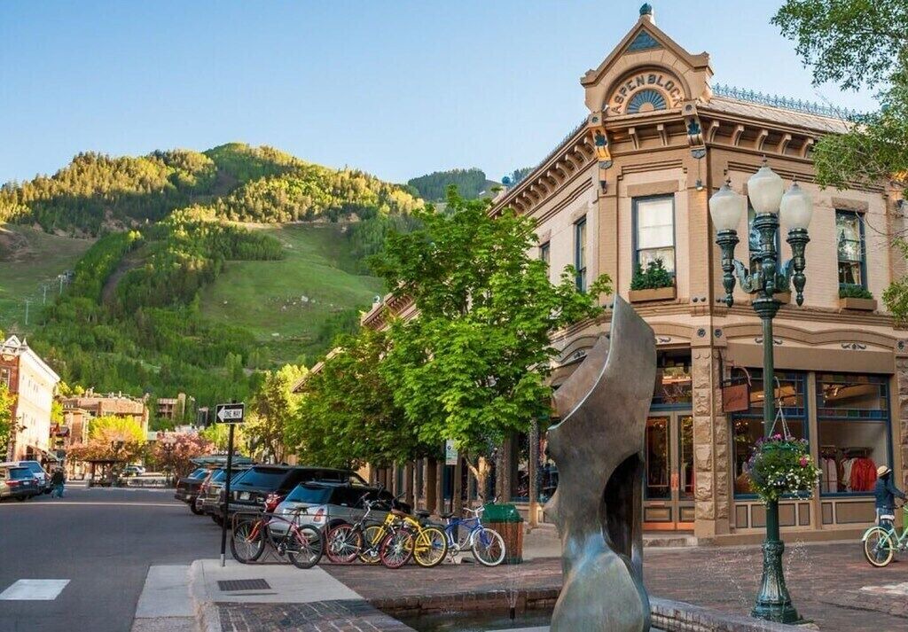 Photo of Outdoor in West End