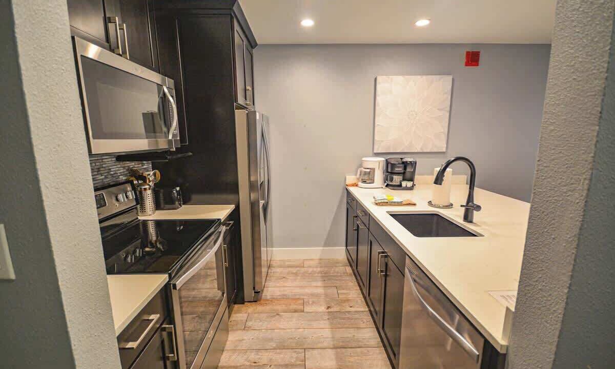 Photo of Kitchen in Peak 8