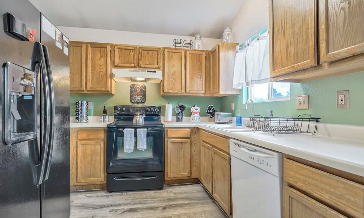 Photo of Kitchen in Security-Widefield