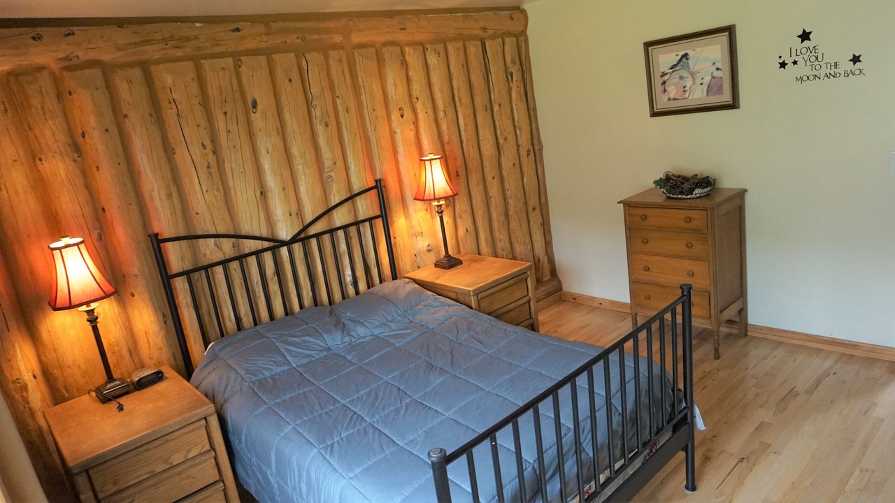 Photo of Bedroom in Meeker
