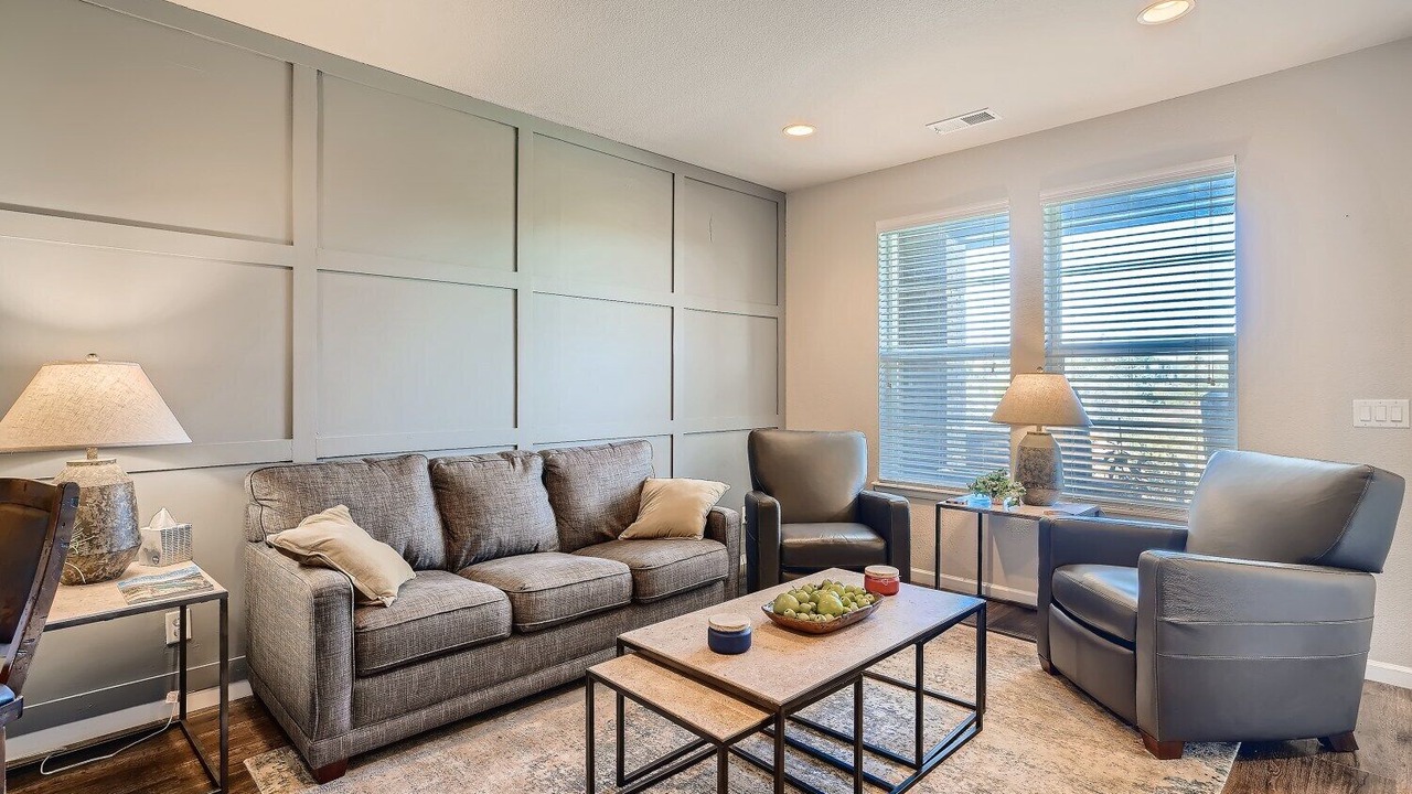 Photo of Livingroom in Greenwood Village
