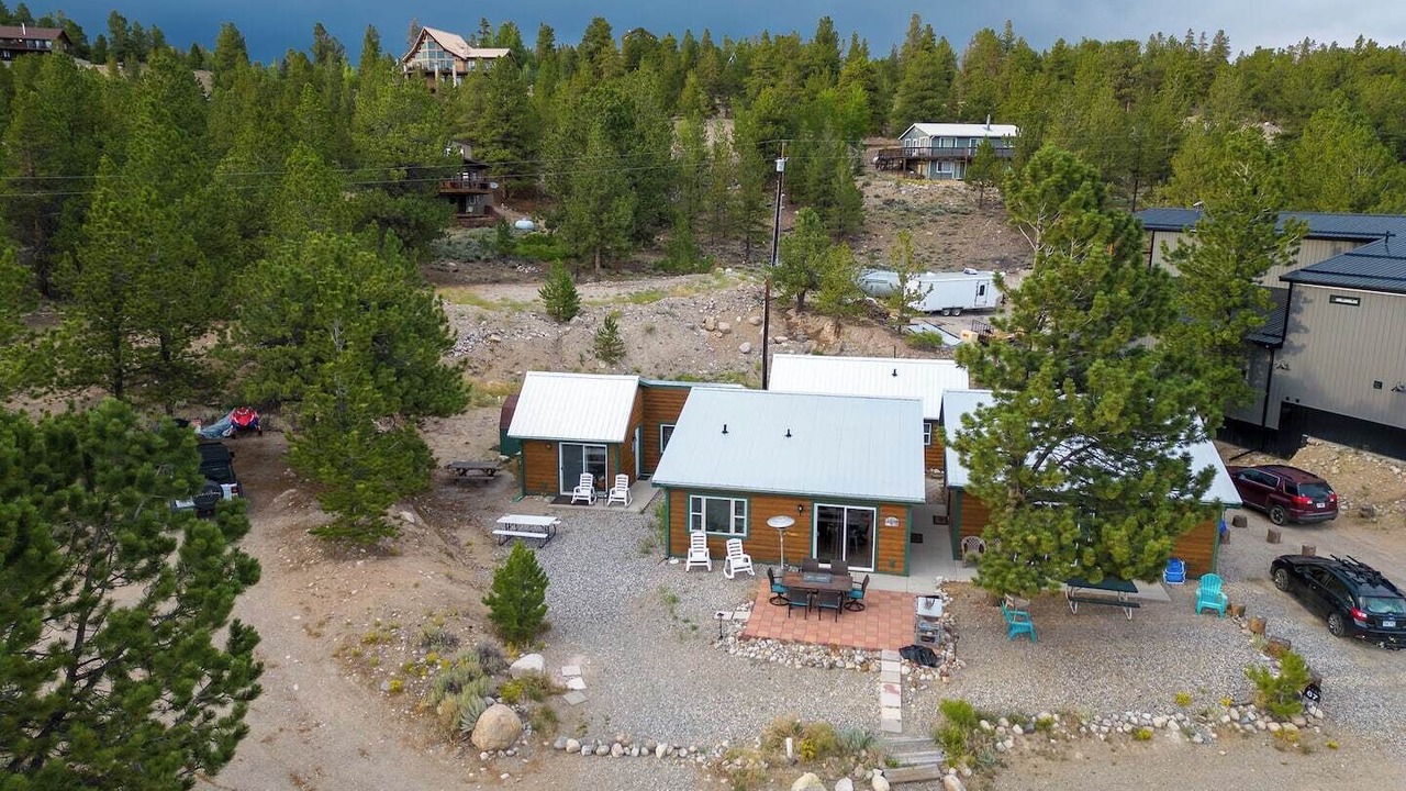 Photo of Others in Twin Lakes