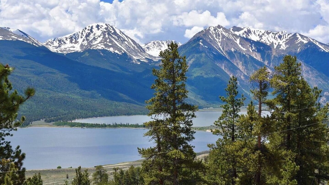Photo of Outdoor in Twin Lakes