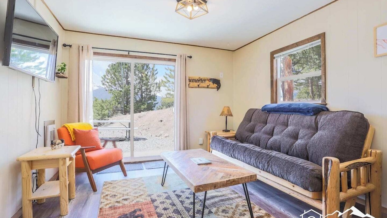 Photo of Bedroom in Twin Lakes