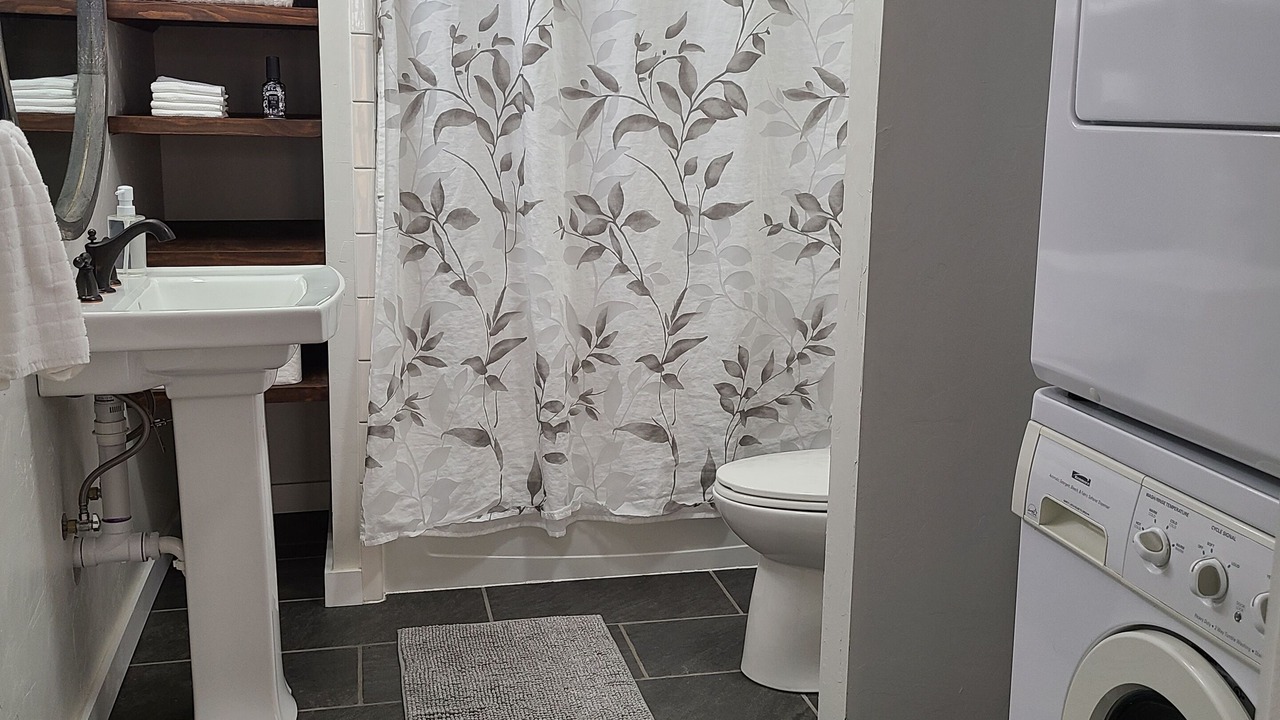 Photo of Bathroom in Central Colorado Springs