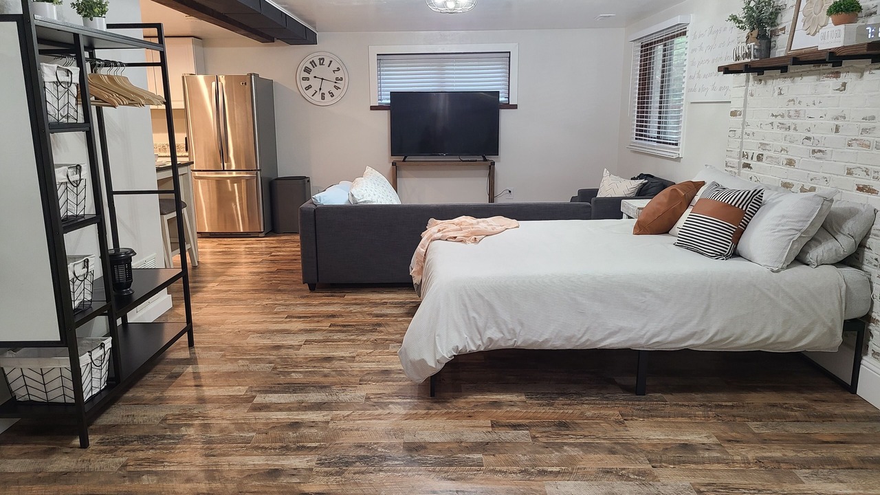 Photo of Bedroom in Central Colorado Springs