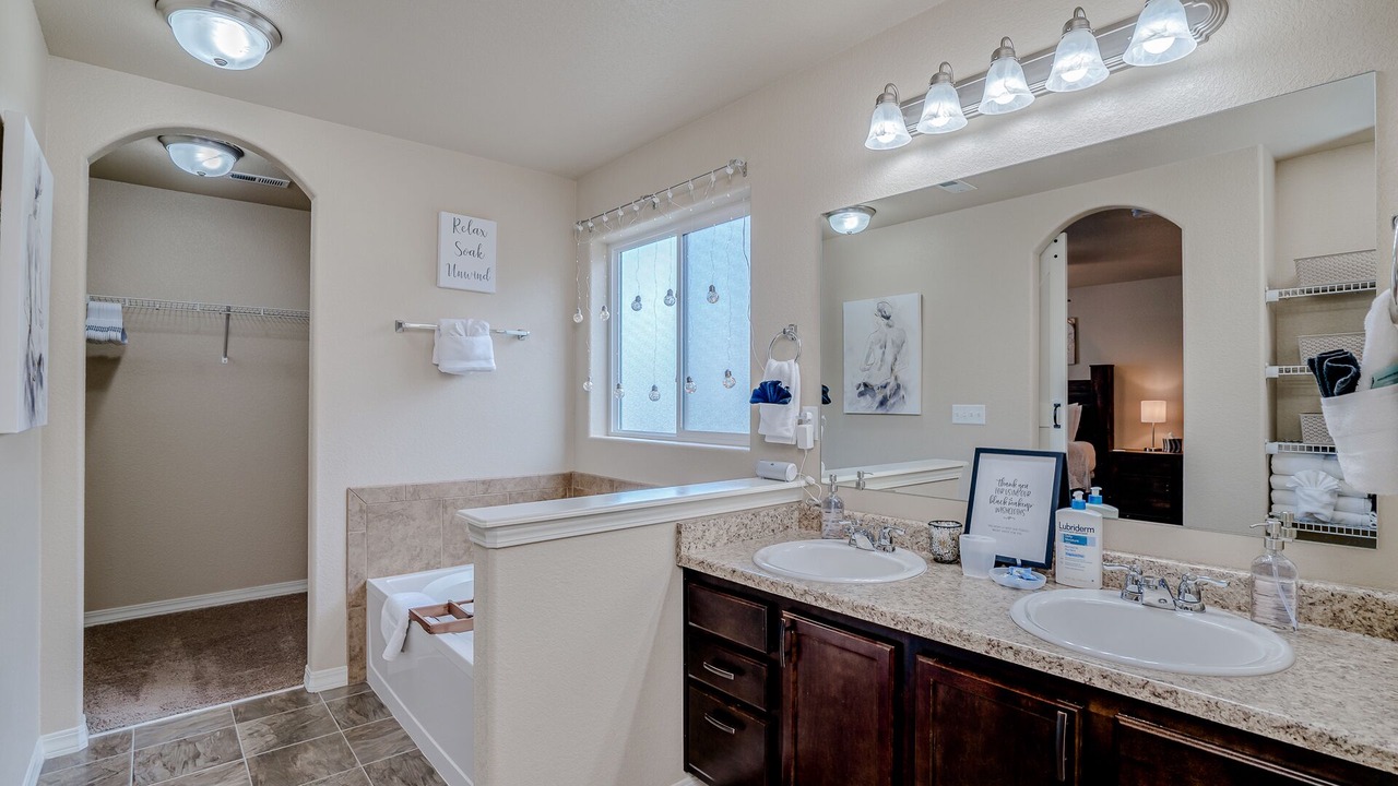 Photo of Bathroom in Stetson Hills