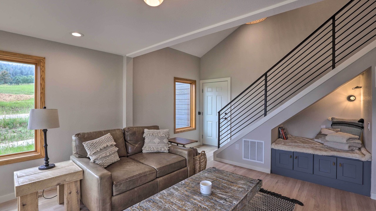 Photo of Bedroom in Evergreen