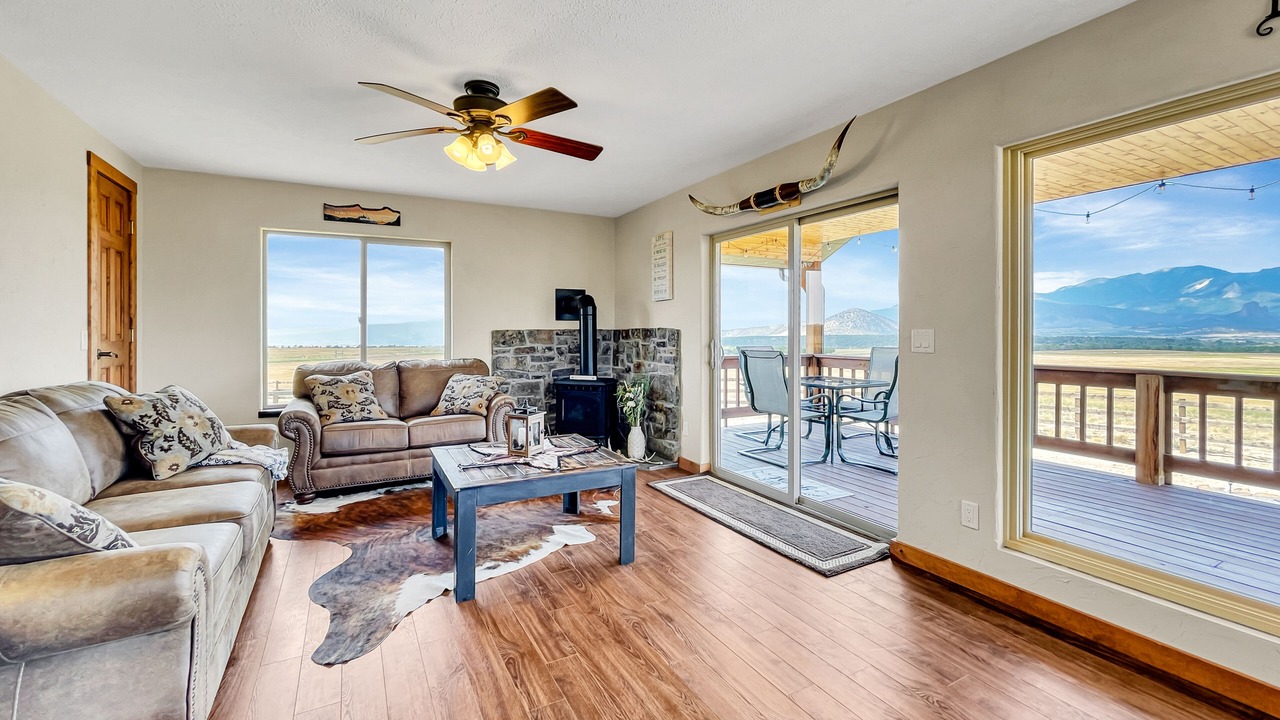 Photo of Livingroom in Crawford