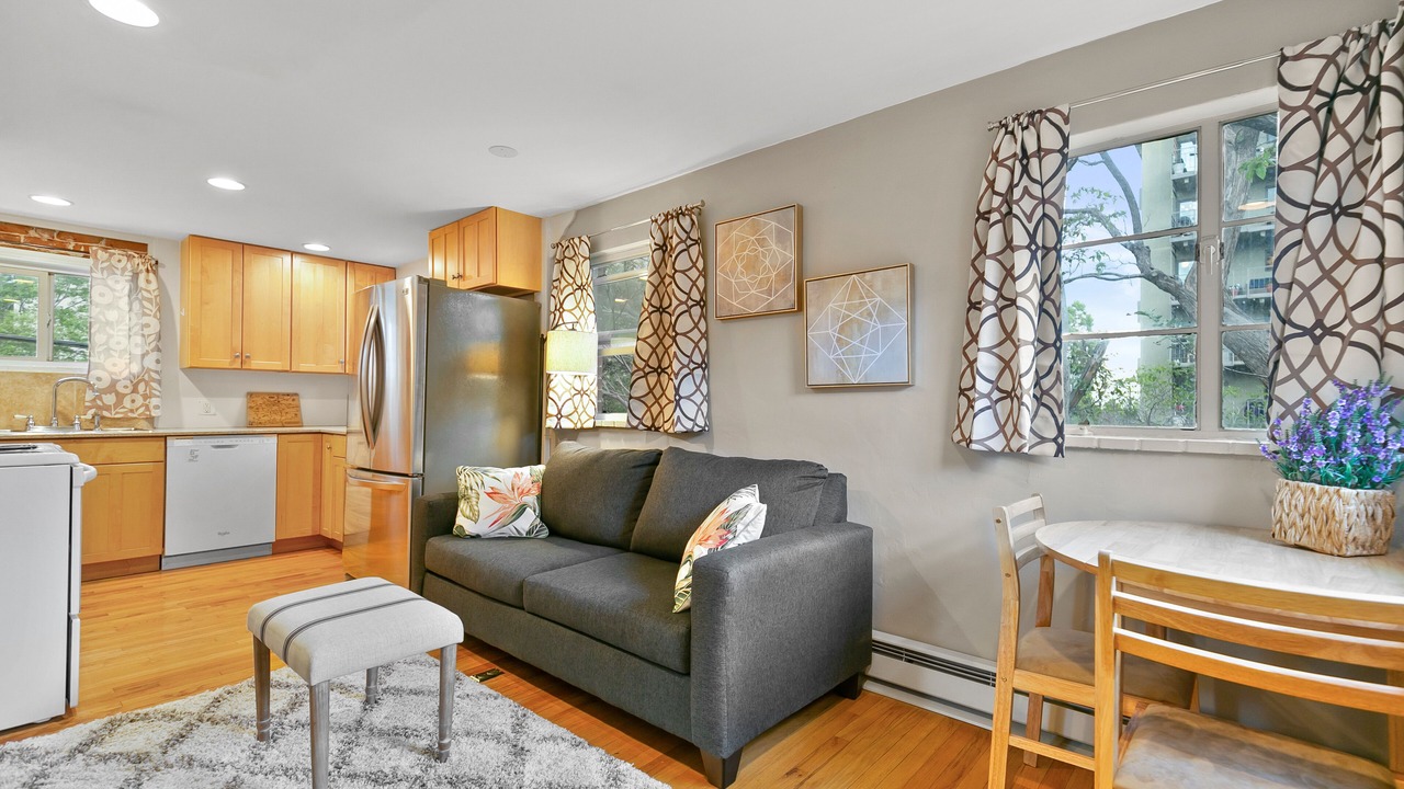 Photo of Livingroom in Cheesman Park