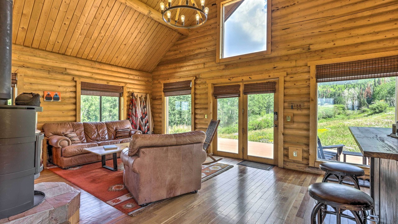 Photo of Livingroom in Placerville