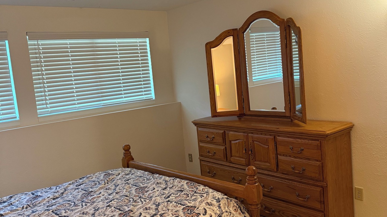 Photo of Bedroom in Table Mesa