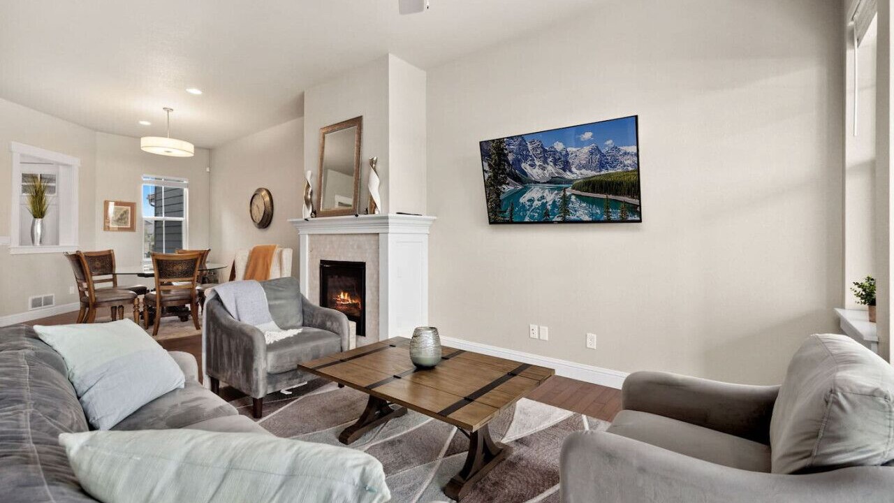 Photo of Livingroom in Loveland
