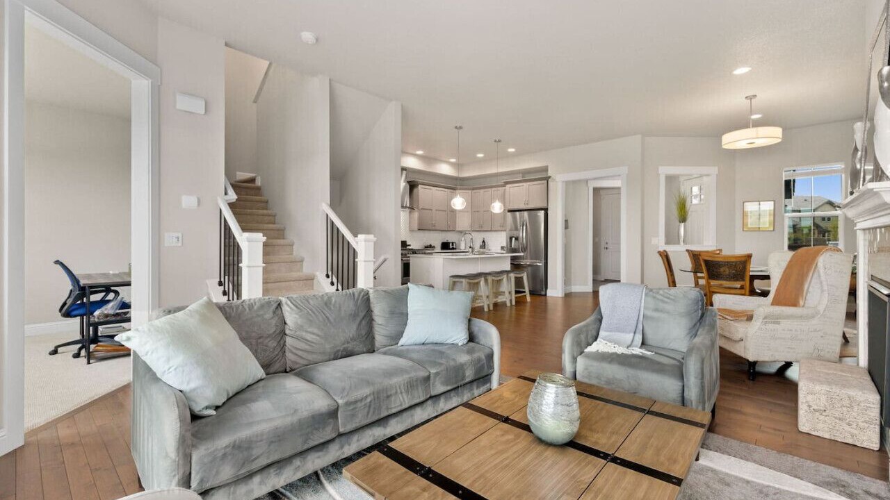 Photo of Livingroom in Loveland