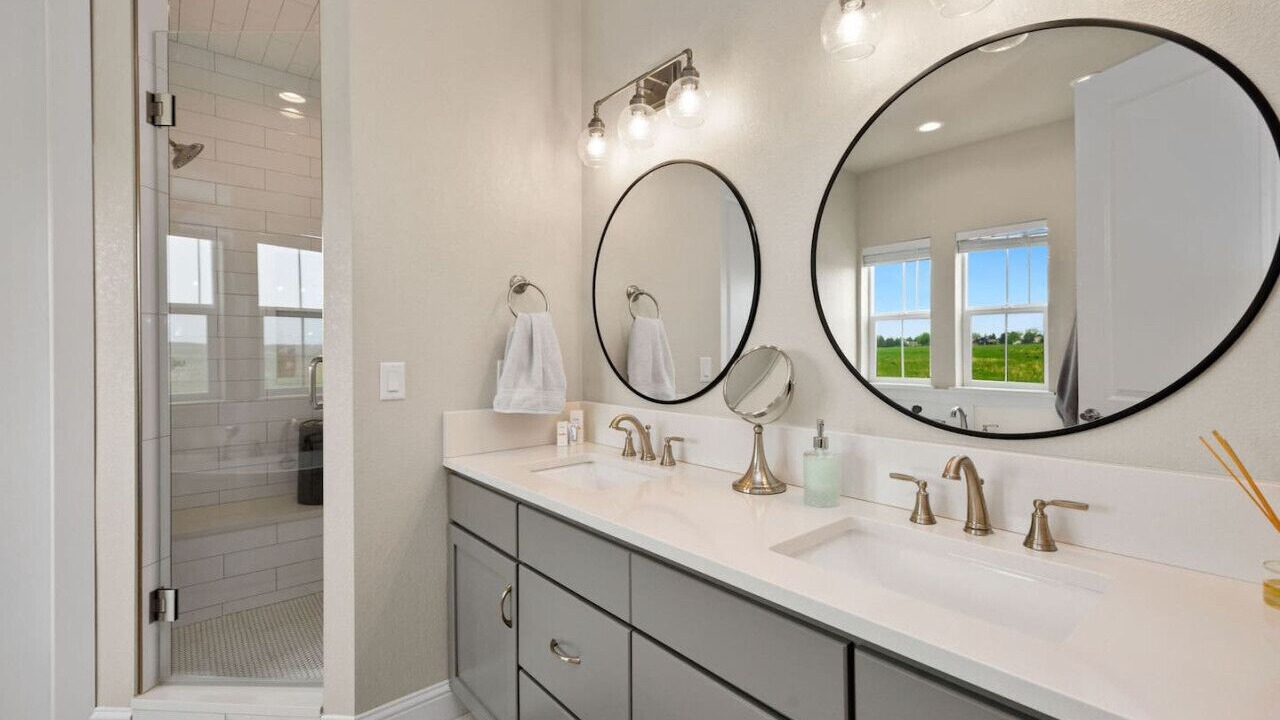 Photo of Bathroom in Loveland