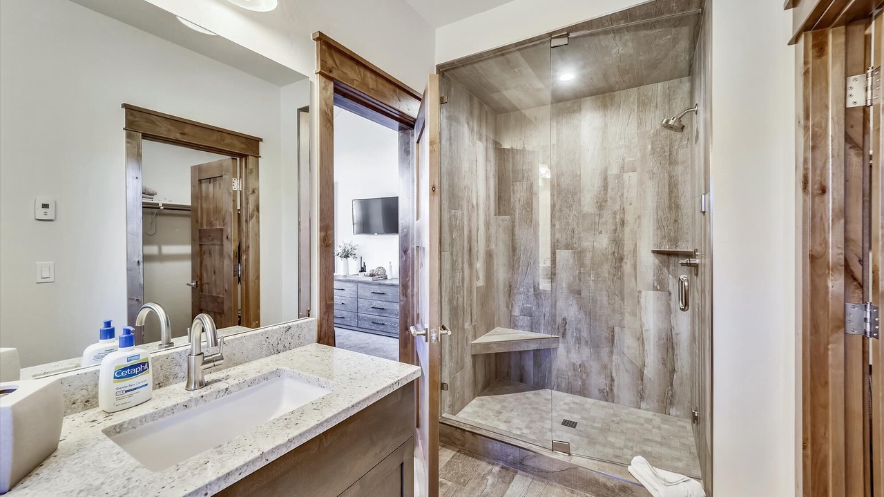 Photo of Bathroom in Baldy Mountain