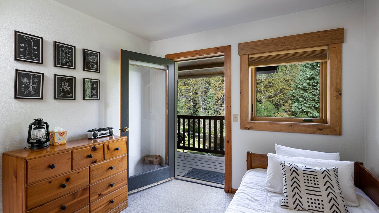 Photo of Bedroom in Blue River
