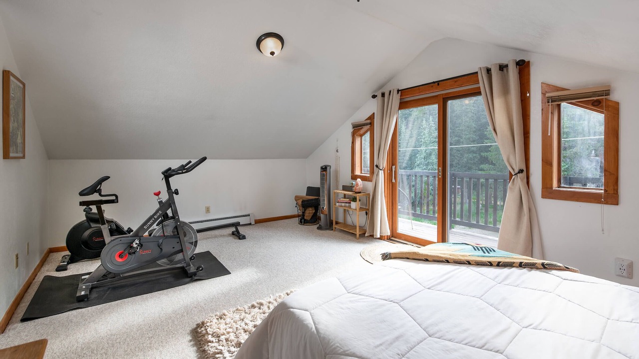 Photo of Bedroom in Blue River