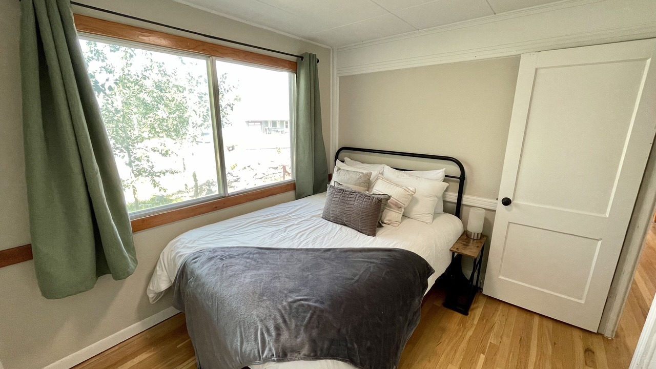 Photo of Bedroom in Leadville North