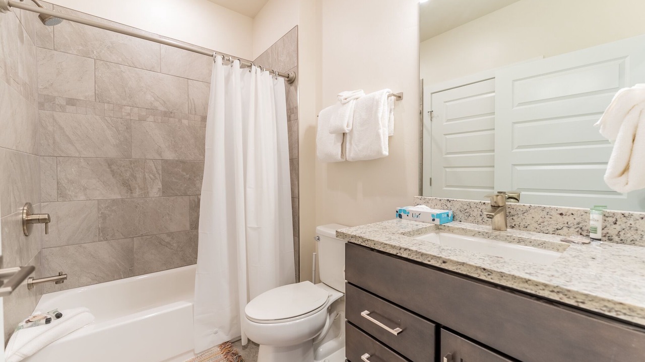Photo of Bathroom in Lakeside Village