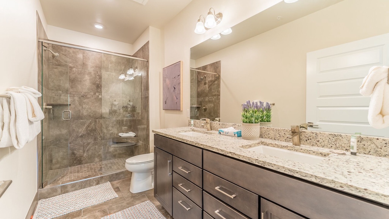 Photo of Bathroom in Lakeside Village