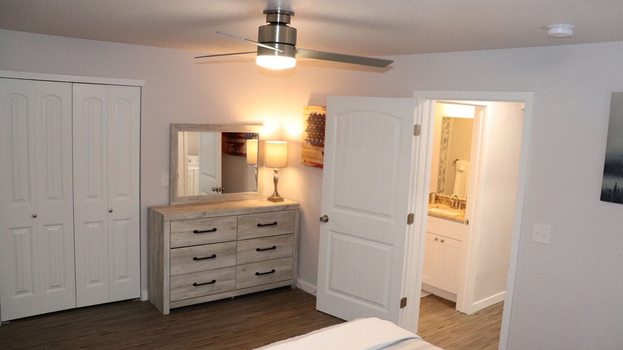 Photo of Bedroom in Fort Logan
