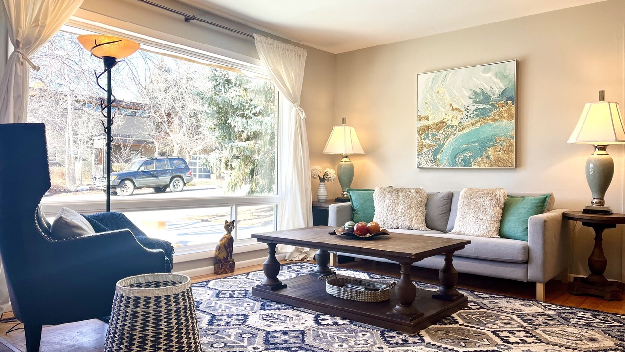 Photo of Livingroom in Old North Boulder
