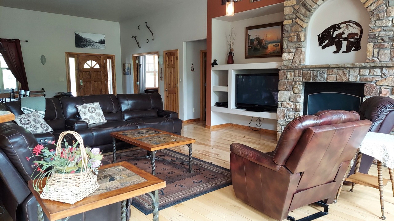 Photo of Livingroom in Ridgway