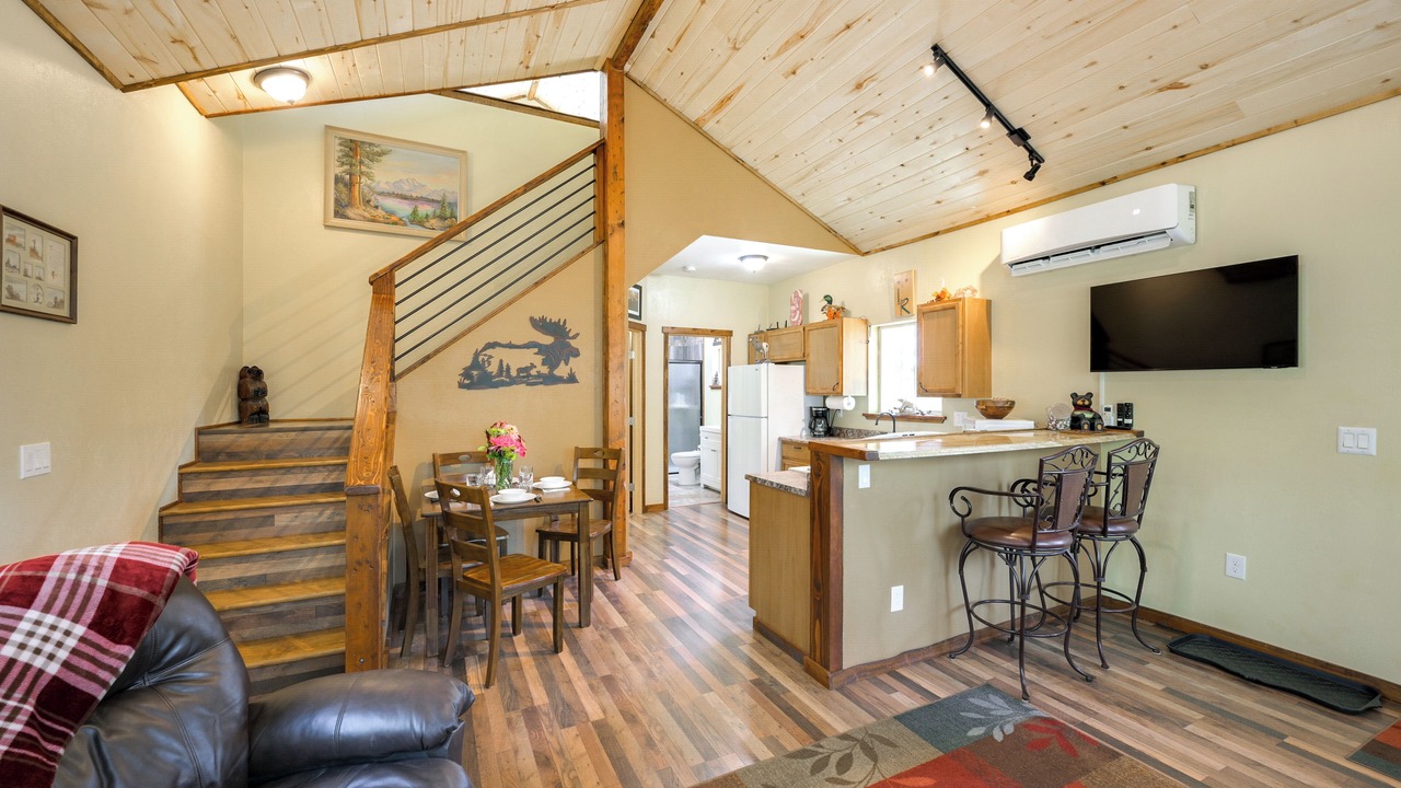 Photo of Livingroom in Bayfield