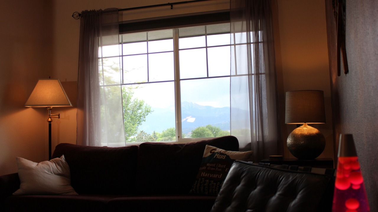 Photo of Livingroom in Central Colorado Springs