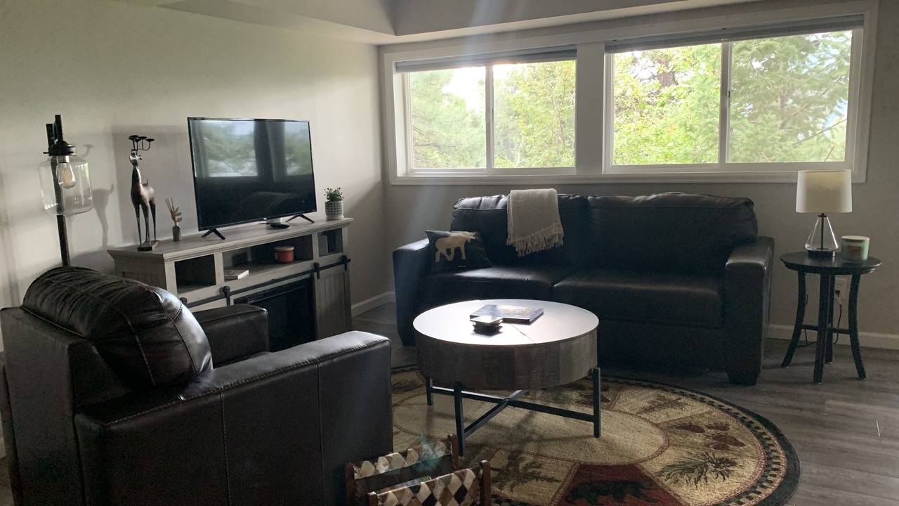 Photo of Livingroom in Doubleheader