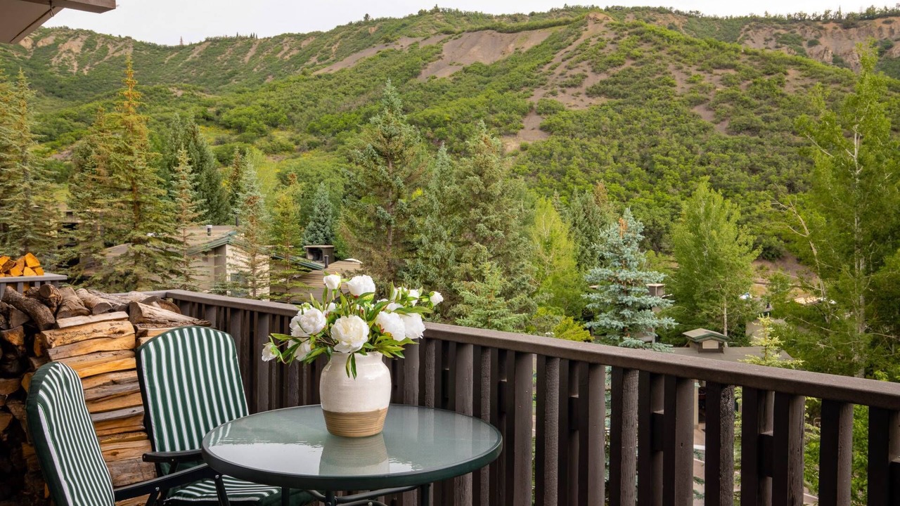 Photo of Patio Balcony in Snowmass Village