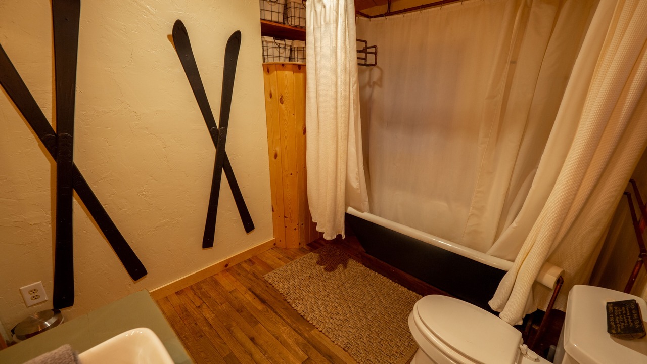 Photo of Bathroom in Alma