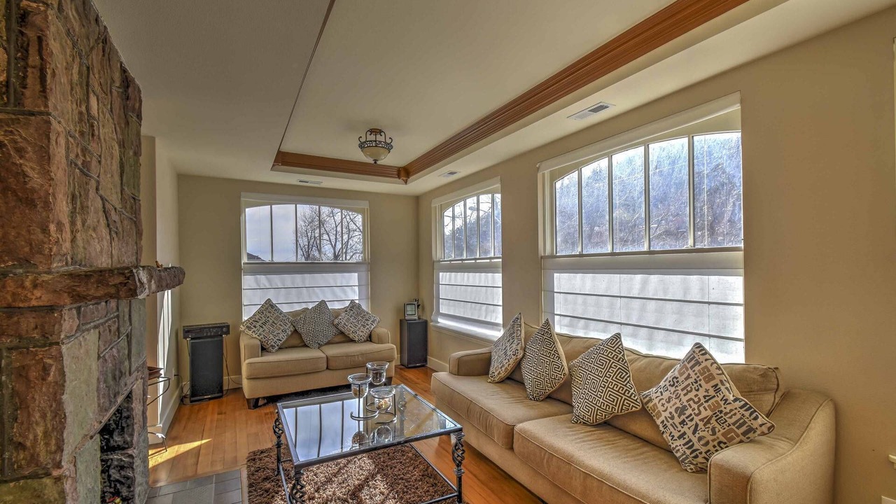 Photo of Livingroom in Manitou Springs
