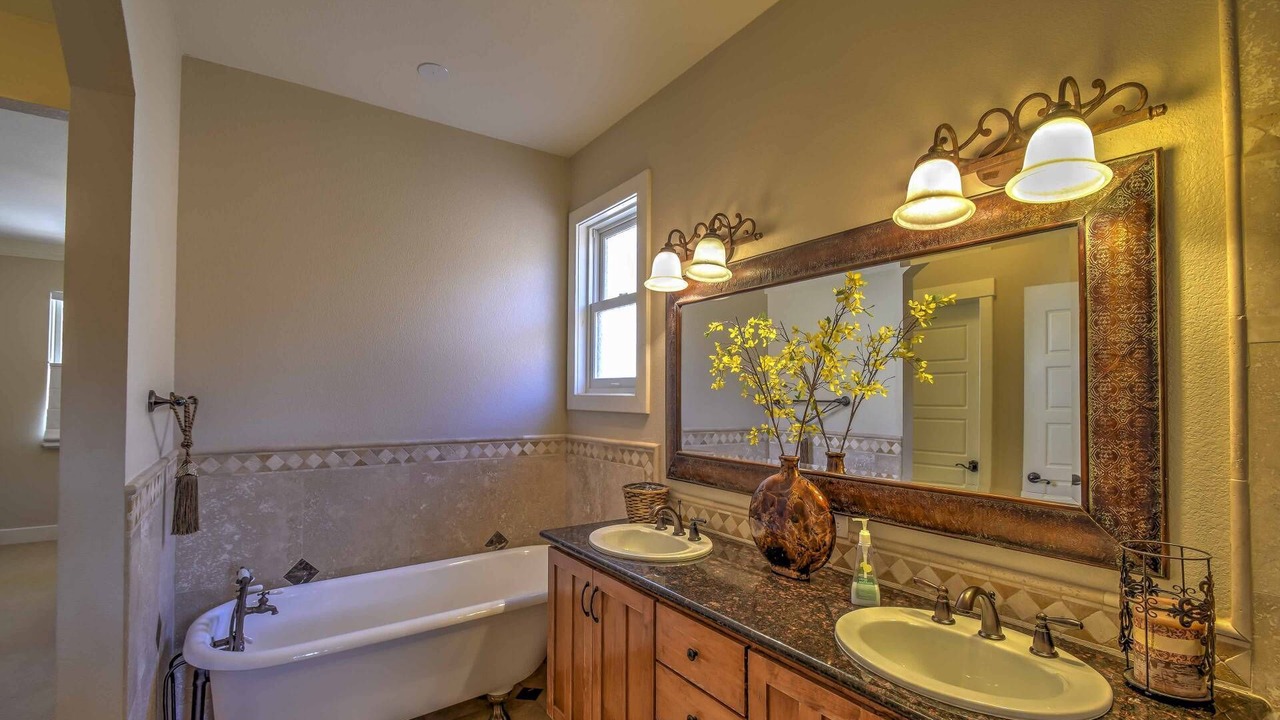 Photo of Bathroom in Manitou Springs