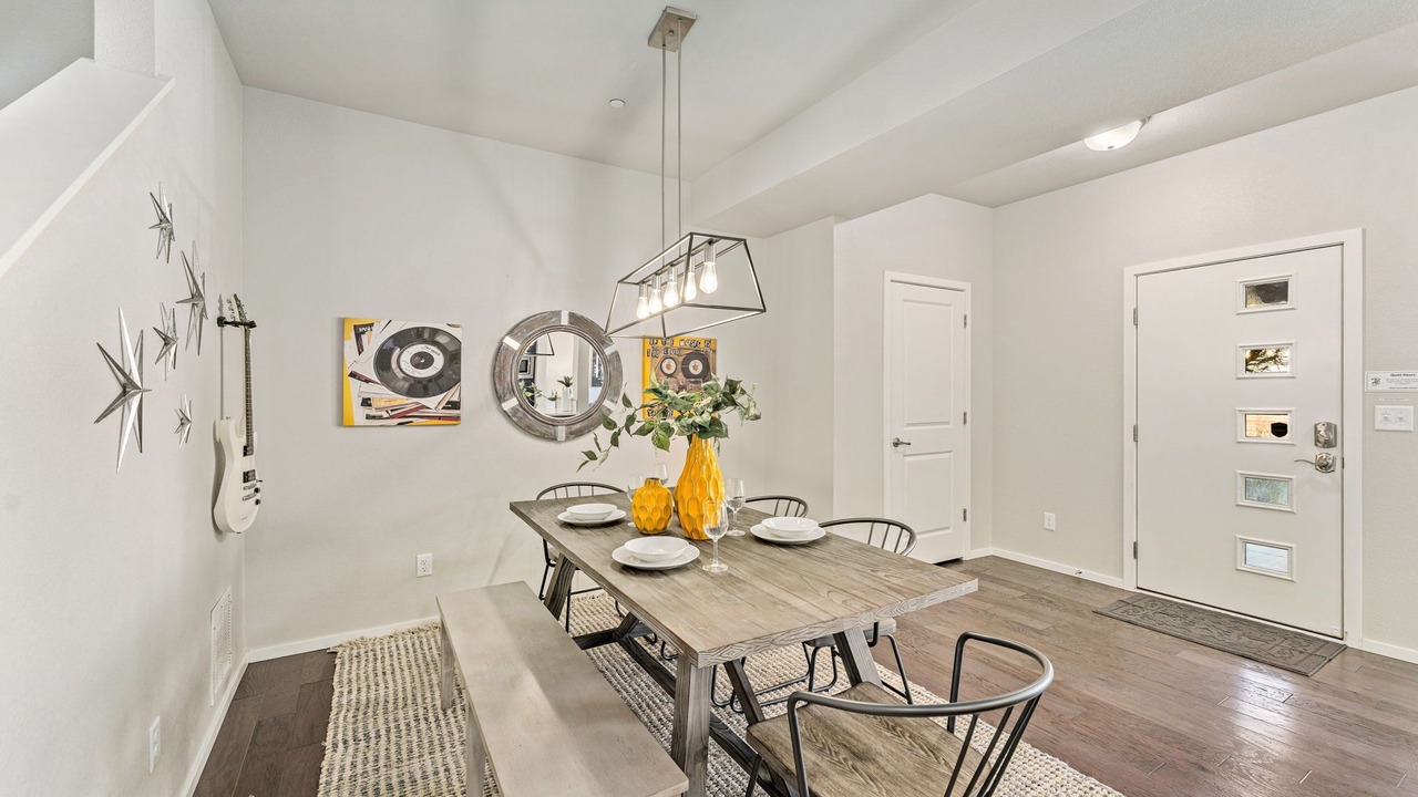 Photo of Livingroom in Fort Collins