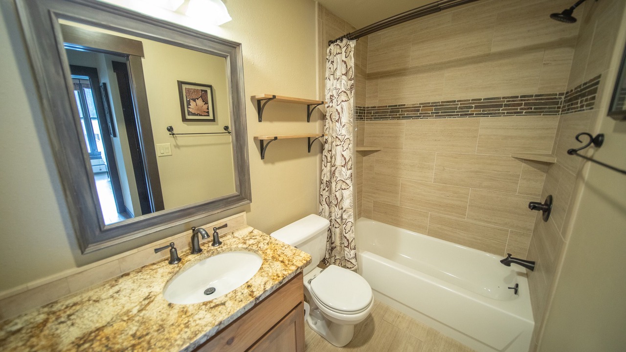 Photo of Bathroom in River Run
