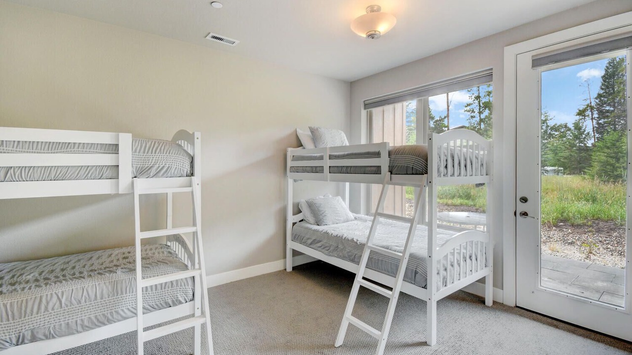 Photo of Bedroom in Rendezvous