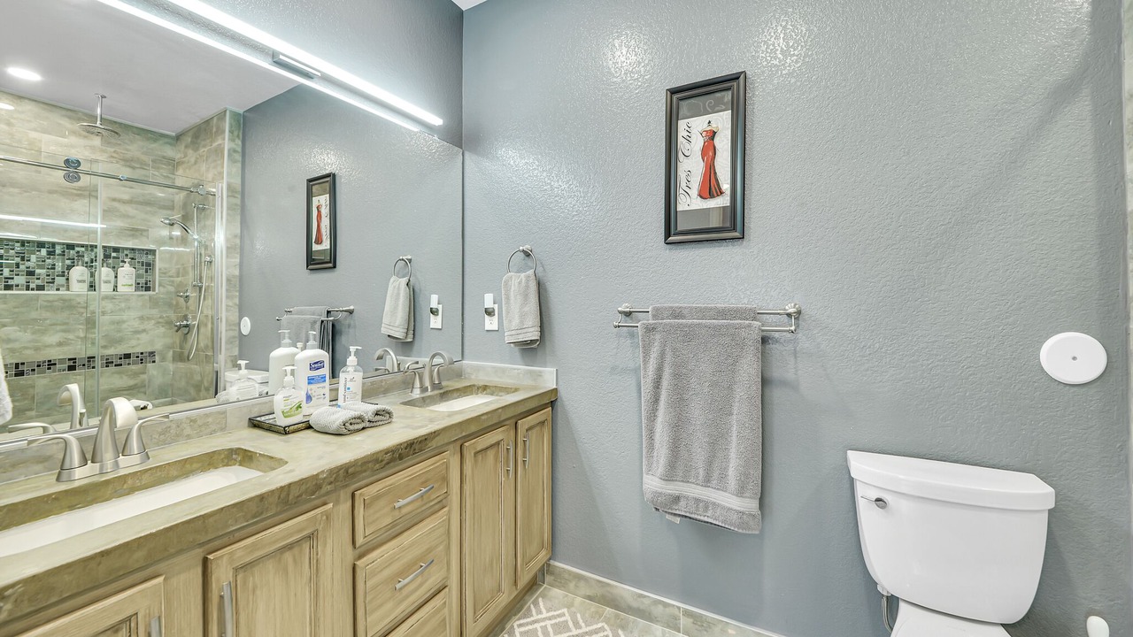 Photo of Bathroom in Allendale Area