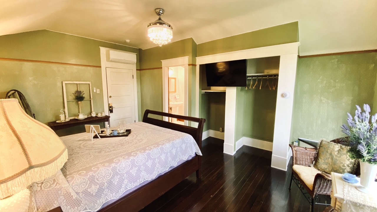 Photo of Bedroom in Pueblo
