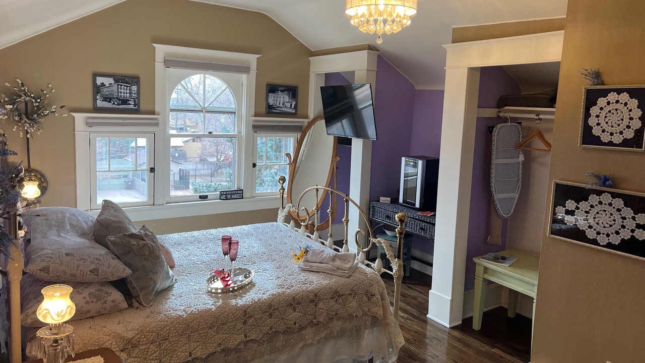 Photo of Bedroom in Pueblo