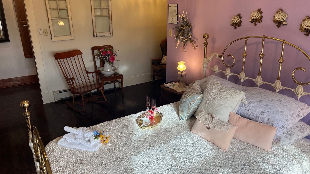 Photo of Bedroom in Pueblo