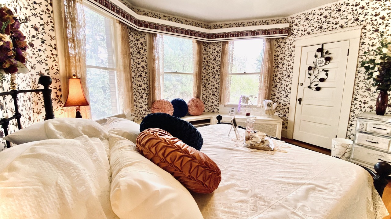Photo of Bedroom in Pueblo