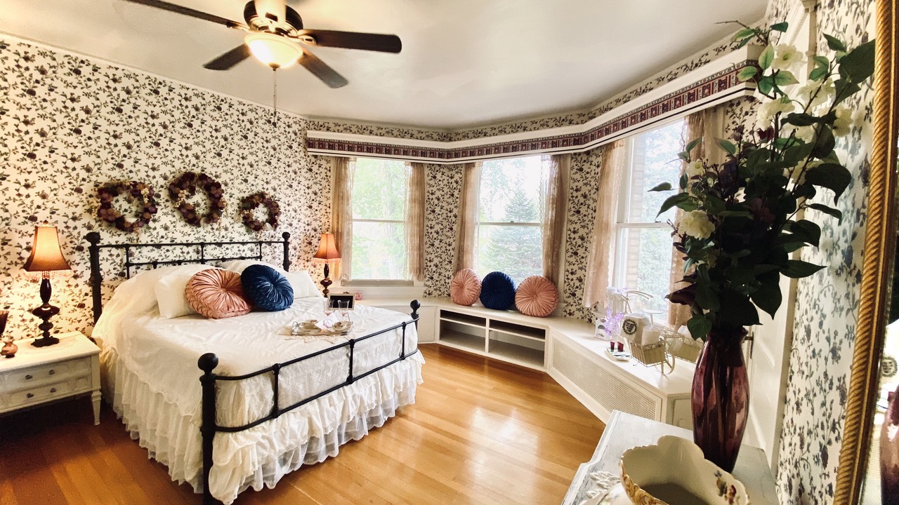 Photo of Bedroom in Pueblo