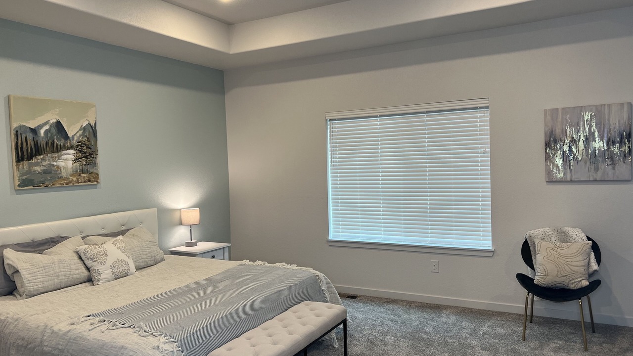 Photo of Bedroom in Skyway