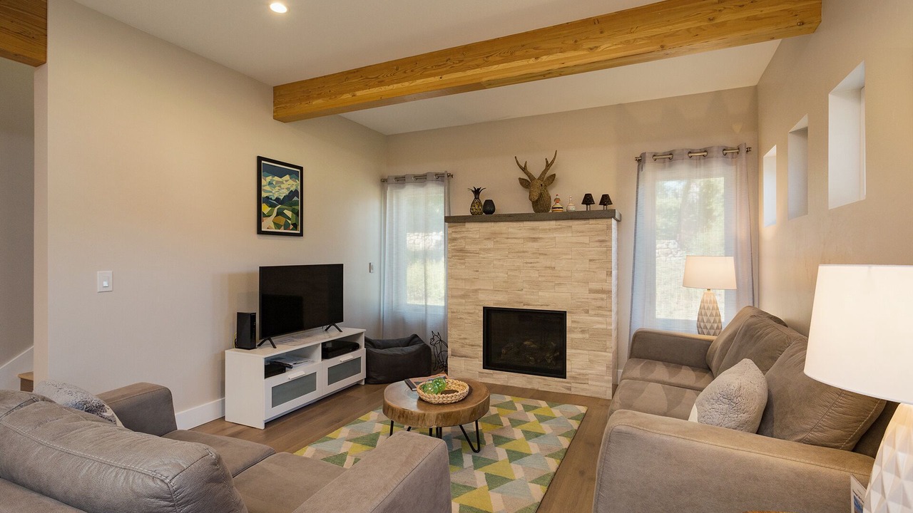 Photo of Livingroom in Hermosa